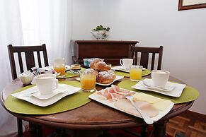 Houspitality Caesar B&B