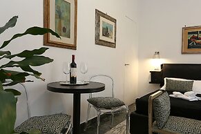 Houspitality Caesar B&B