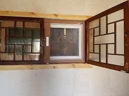 The Hanok