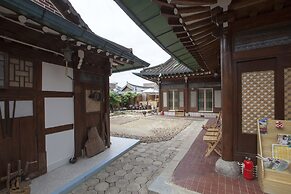 The Hanok