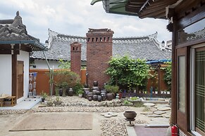 The Hanok