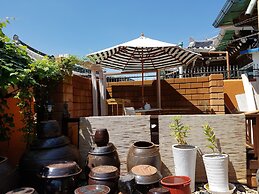 The Hanok