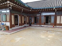 The Hanok