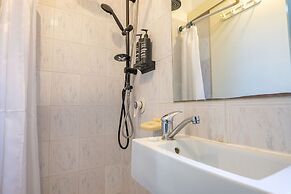 Mike's House Jerusalem