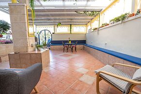 Mike's House Jerusalem