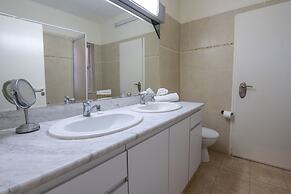 Mike's House Jerusalem