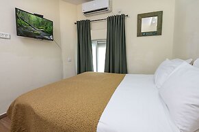 Mike's House Jerusalem