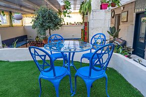 Mike's House Jerusalem