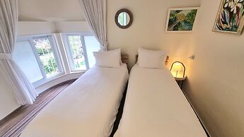 Mike's House Jerusalem