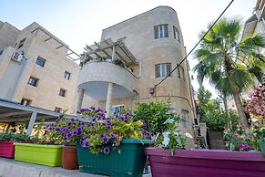 Mike's House Jerusalem