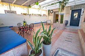 Mike's House Jerusalem