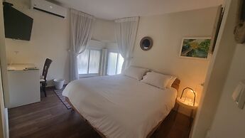 Mike's House Jerusalem