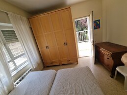 Mike's House Jerusalem