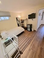 Mike's House Jerusalem