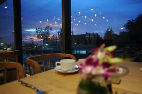 Oakwood Hotel and Residence Sriracha