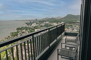 Oakwood Hotel and Residence Sriracha