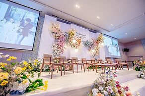 Oakwood Hotel and Residence Sriracha