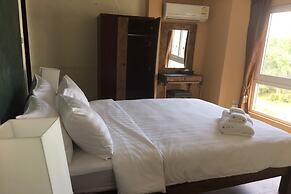 Arcadia Maephim Serviced Apartment