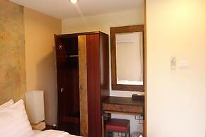 Arcadia Maephim Serviced Apartment