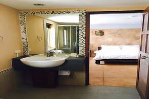 Arcadia Maephim Serviced Apartment