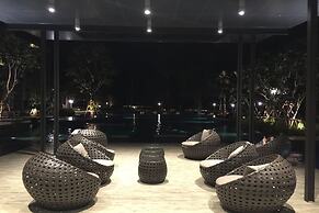 Lumpini Park Beach Cha-Am Seaview A01-207