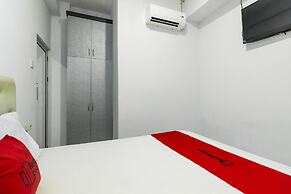 Reddoorz near Gajah Mada Plaza 2