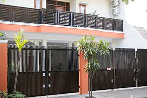 RedDoorz @ Pasir Luyu Buahbatu