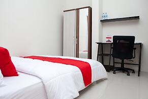 RedDoorz @ Pasir Luyu Buahbatu