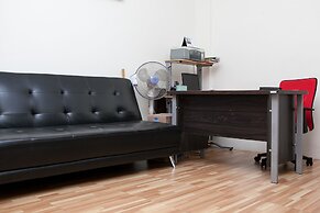 RedDoorz @ Pasir Luyu Buahbatu