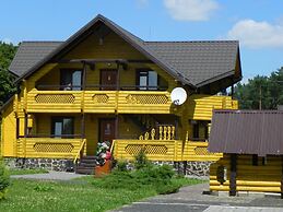 Hotel and restaurant complex Skolmo