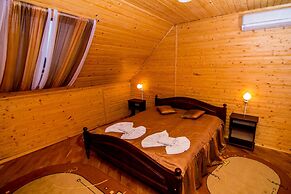 Hotel and restaurant complex Skolmo