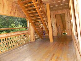 Hotel and restaurant complex Skolmo