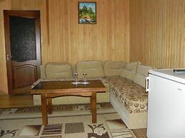 Hotel and restaurant complex Skolmo