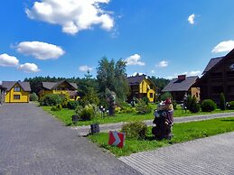 Hotel and restaurant complex Skolmo