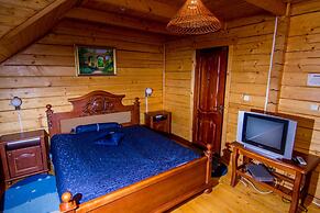 Hotel and restaurant complex Skolmo