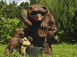 Hotel and restaurant complex Skolmo