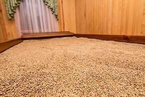 Hotel and restaurant complex Skolmo