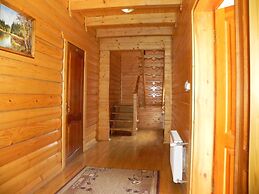 Hotel and restaurant complex Skolmo