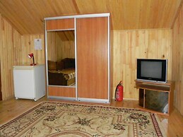 Hotel and restaurant complex Skolmo