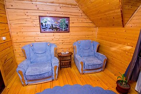 Hotel and restaurant complex Skolmo