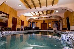 Hotel and restaurant complex Skolmo