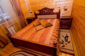 Hotel and restaurant complex Skolmo