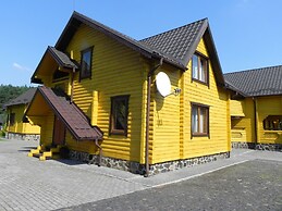 Hotel and restaurant complex Skolmo