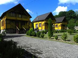 Hotel and restaurant complex Skolmo