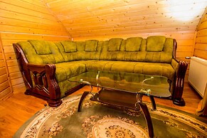 Hotel and restaurant complex Skolmo