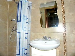 Hotel and restaurant complex Skolmo