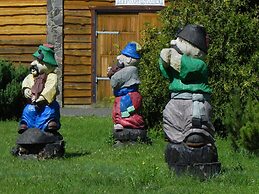 Hotel and restaurant complex Skolmo