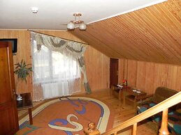 Hotel and restaurant complex Skolmo