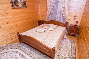 Hotel and restaurant complex Skolmo