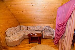 Hotel and restaurant complex Skolmo